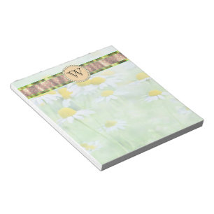 White Daisy's in Green Meadow Monogram Notizblock