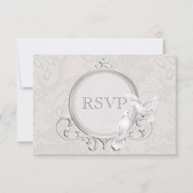 White Doves & Paisley Lace Wedding RSVP Karte (Vorderseite)