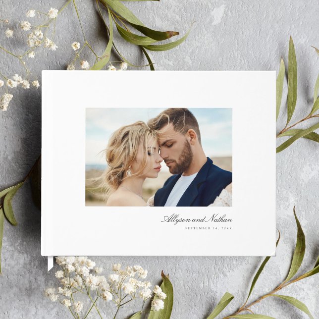 White Eleganto Modern Simple Script Foto Wedding Gästebuch (Von Creator hochgeladen)
