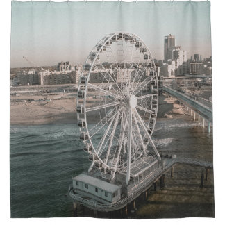 WHITE FERRIS WHEEL NEAR WATER DUSCHVORHANG