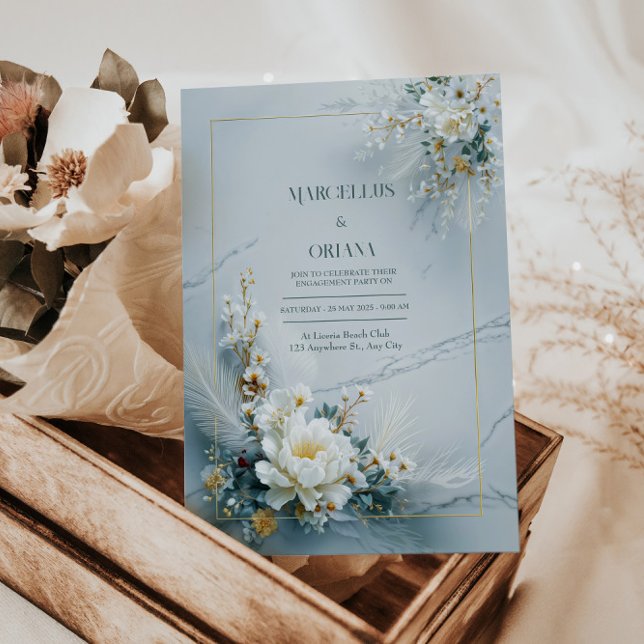 White Floral Gold Frame Marble Texture Wedding Einladung (Von Creator hochgeladen)