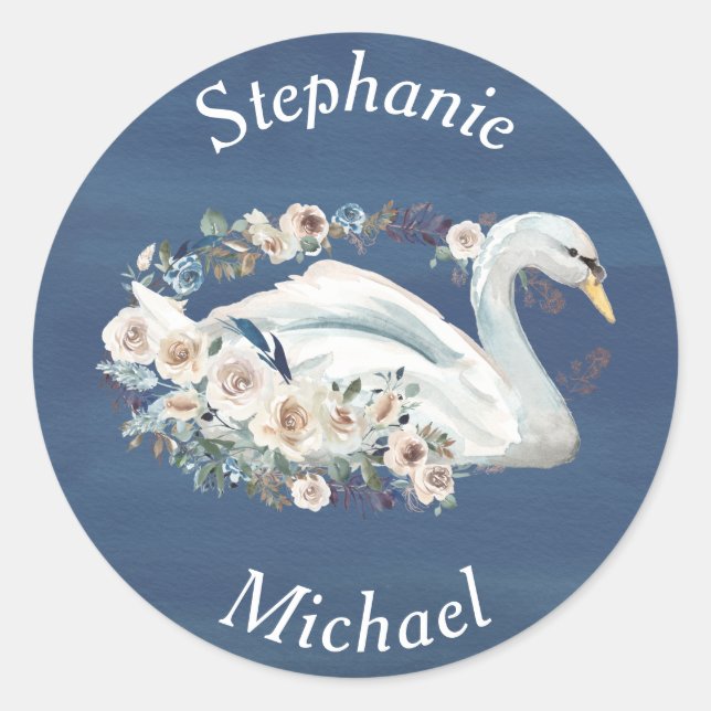 White Floral Swan on Blue Wedding Runder Aufkleber (Vorderseite)