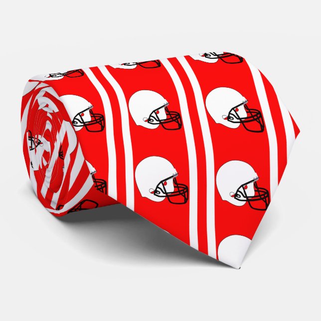 White Football Helm auf Red Necktie Krawatte (Gerollt)