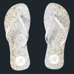 White Glitzer und Gold Diamond Flip Flops<br><div class="desc">Schön und sehr elegant aussehend Drehte Flop Shoes mit Imitaten goldenen Diamanten auf einem Imitat weißen Glitzer Hintergrund bereit für Sie mit Ihrem ersten personalisieren. ⭐ Dieses Produkt ist zu 100% benutzerdefinierbar. *****Klicken Sie auf die SCHALTFLÄCHE ANKLICKEN, um hinzuzufügen, zu löschen, zu verschieben, zu verändern, umzudrehen, zu drehen, etc... alle...</div>
