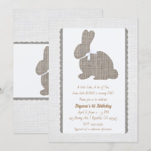 White Gray Burlap Rustic Bunny Oster 1. Geburtstag Einladung