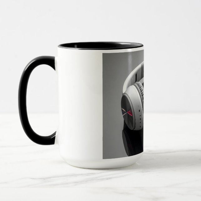 white headphones tasse (Links)