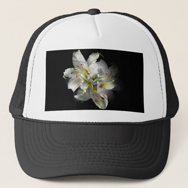 White Lilies Fantasy Truckerkappe (Vorderseite)