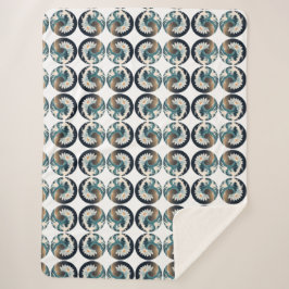 White Lotus & Ocean Wave - Eleganz in Motion Sherpadecke