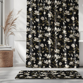 White Magnolia Grove on Black Elegant Floral Duschvorhang