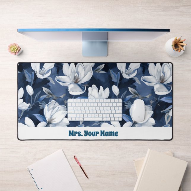 White Magnolia Muster auf Mitternachtschiffon Schreibtischunterlage (Büro 1)