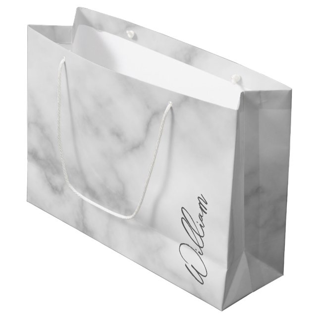 White Marble Modernes Script Personalisiert Name Große Geschenktüte (Vorderseite Schrägansicht)