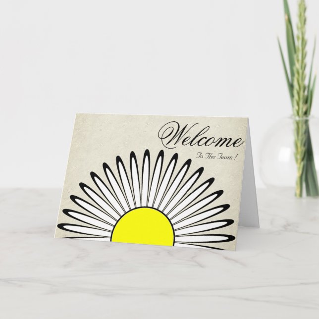 White Minimal Yellow Daisy Willkommenswünsche Karte (Vorderseite)