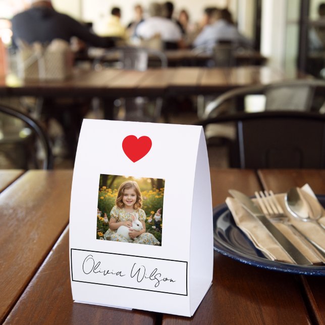 White Minimalist Personalized Photo Name Tischaufsteller (In Situ (Restaurant))