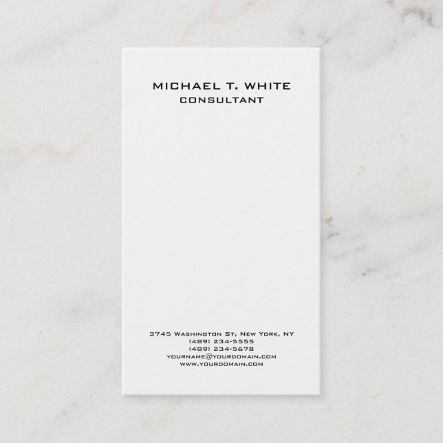 White Modern Schlicht Simple Attractive Minimalist Visitenkarte (Vorderseite)