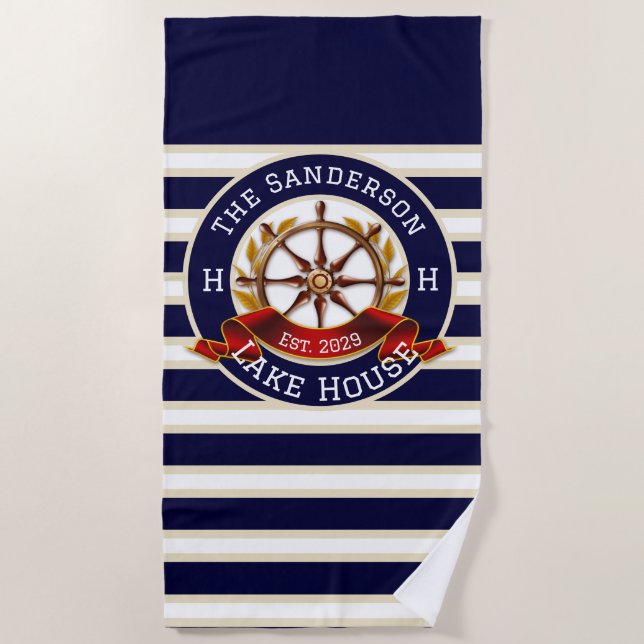 White Navy Blue Strip Beach House oder Lake House Strandtuch (Vorderseite)