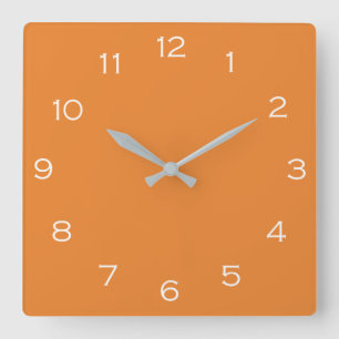 White Numbers On Orange wccn Quadratische Wanduhr