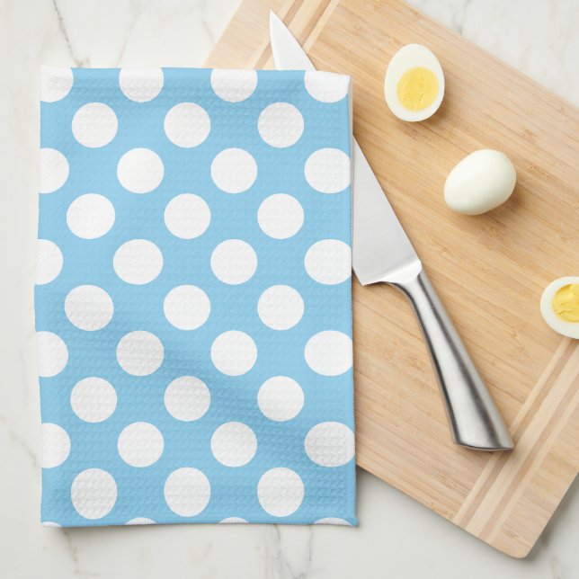 White on Baby Blue Large Size Polka Dots Geschirrtuch (Viertel Falte)