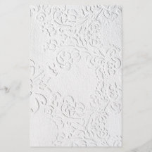 "White on White Verziert Design" 