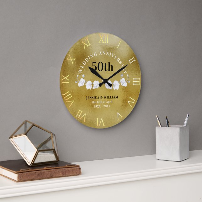 White Orchids Gold Wedding Jubiläum Keepake Große Wanduhr (Büro)
