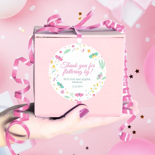 White Pastel Butterfly Girl’s Garden Favor Label Runder Aufkleber (Von Creator hochgeladen)
