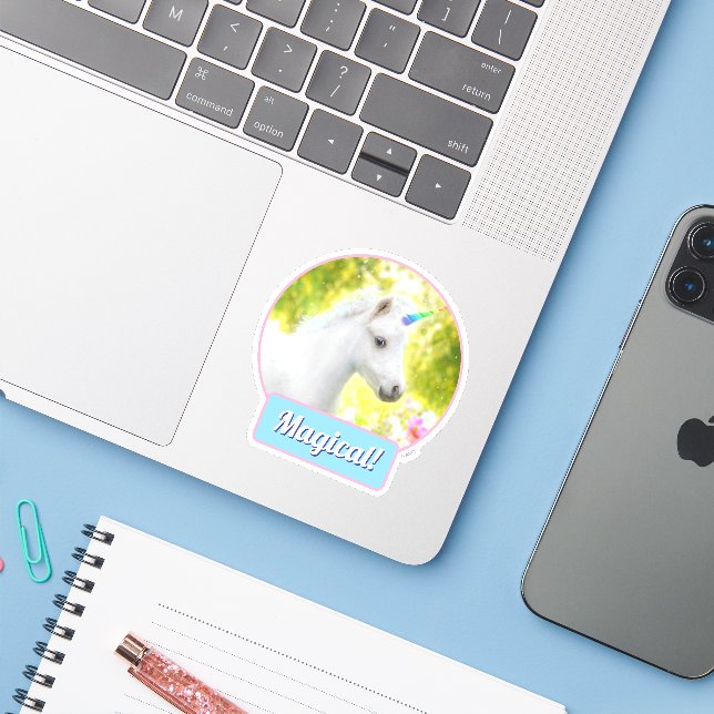 White Pony Unicorn Aufkleber (Laptop mit iPhone)
