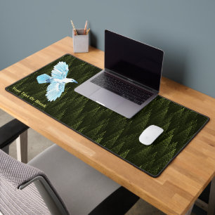 White Raven on Fraktal Conifers Schreibtischunterlage