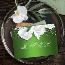 White Rose Bouquet und Metallic Green Wedding RSVP