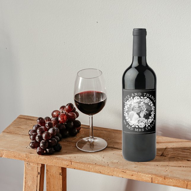 White Rose Kranz Vielen Dank Mr. & Mrs. Foto Hochz Weinetikett (Von Creator hochgeladen)