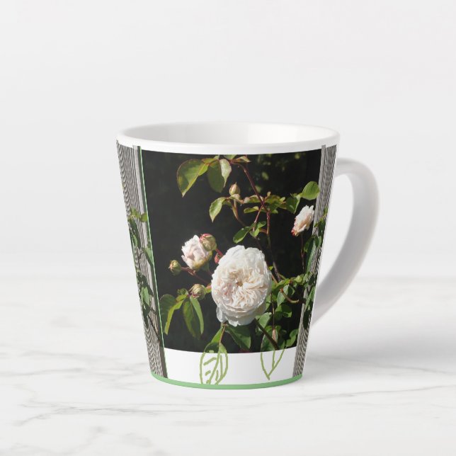 White Roses Design Latte Tasse (Rechte Ecke)