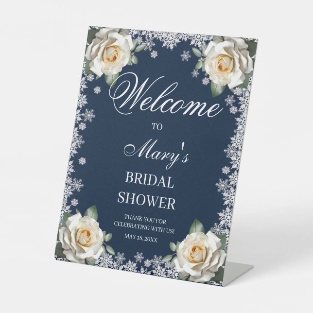 White Roses Snowflake Weihnachts-Brautparty Sockelschild (Vorderseite)