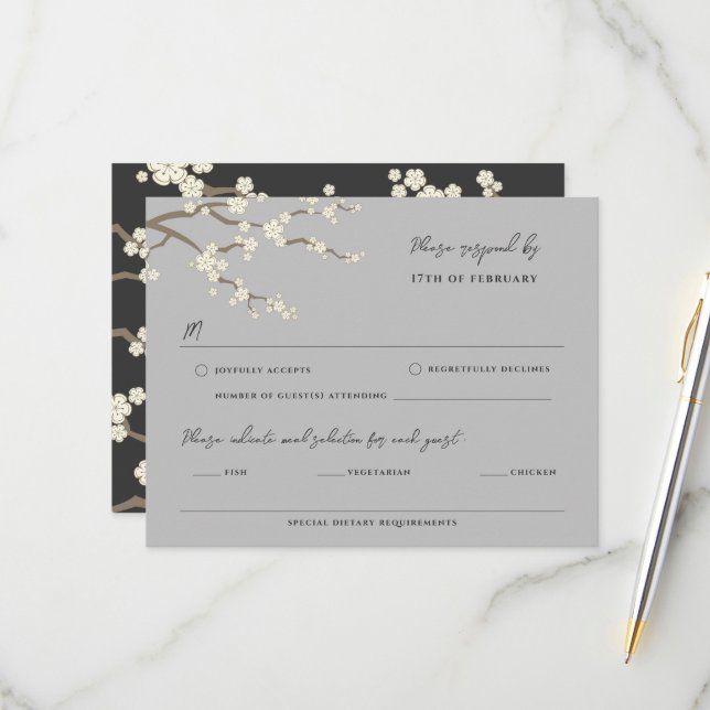 White Sakura Cherry Blossom Wedding RSVP Card Karte (Vorderseite/Rückseite Beispiel)