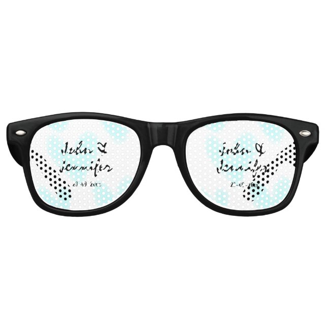 white simple minimal text style wedding blue heart partybrille (Vorderseite)