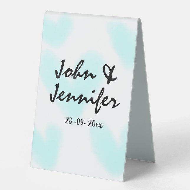 white simple minimal text style wedding blue heart tischaufsteller  (Vorderseite)