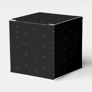 White snow snowflakes tiny small dots black gift geschenkschachtel