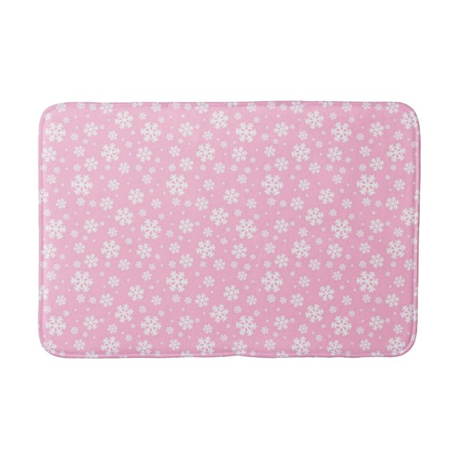 White Snowflakes on Light Pink Winter Pattern Badematte (Vorderseite)