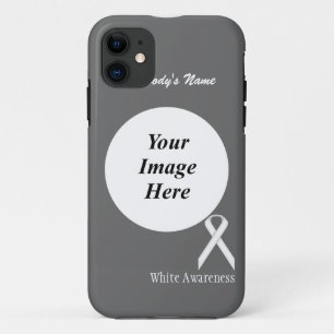 White Standard Ribbon von Kenneth Yoncich title_seo2