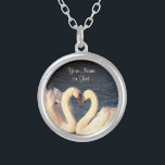 White Swans Necklace Versilberte Kette<br><div class="desc">Elegante White Swans Necklace</div>