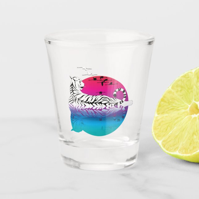 White Tiger Sunset Schnapsglas (Vorderseite)