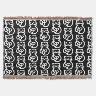 White Trinity Knot Celtic Cat Throw Blanket Decke