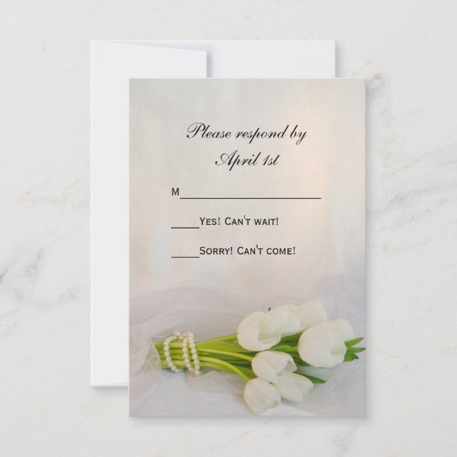 White Tulip Bouquet Spring Wedding RSVP Card Karte (Vorderseite)