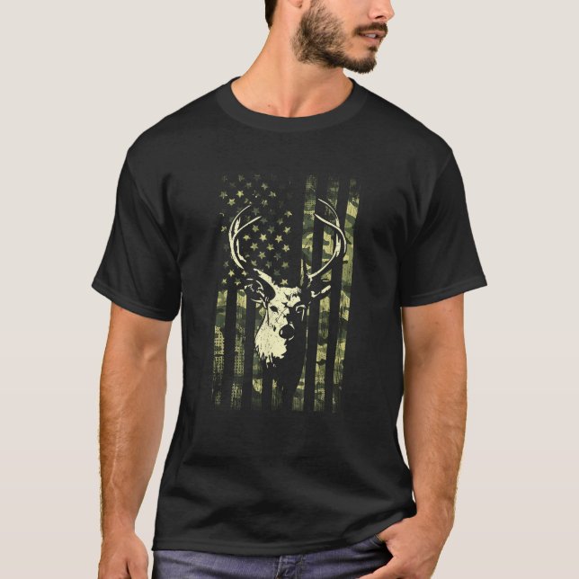 Whitetail Buck Deer Junting American Flag Camoufla T-Shirt (Vorderseite)