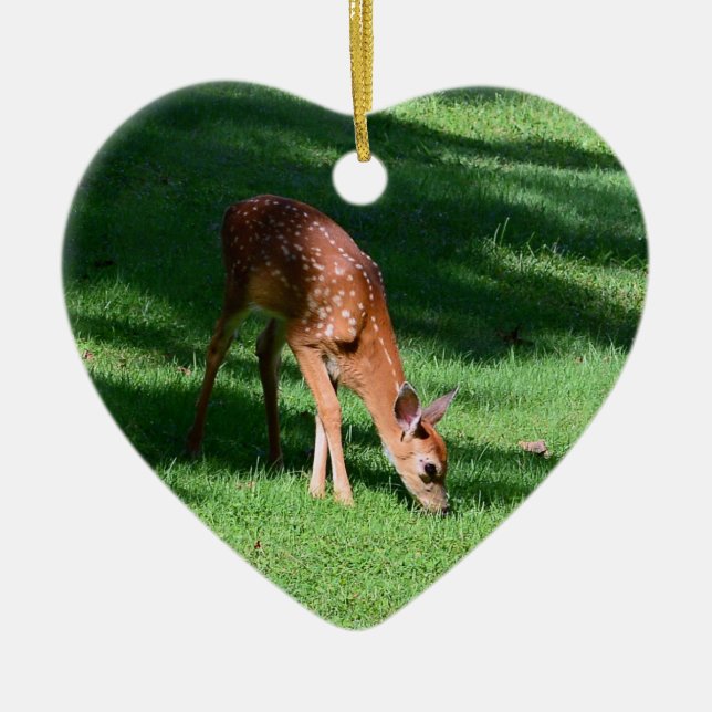 Whitetail Deer Fawn Heart Shaped Ornament (Vorne)