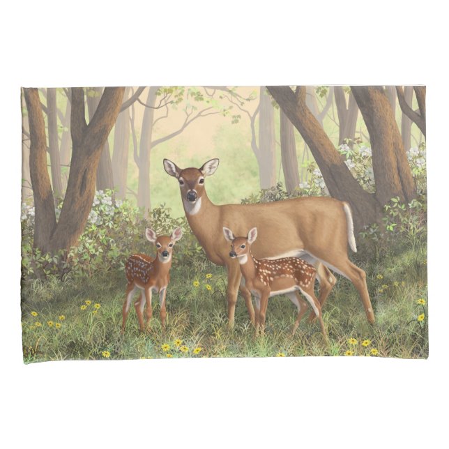 Whitetail Hirsch und Niedliche Zwillingsfaelder im Kissenbezug (Vorderseite-Rechts)