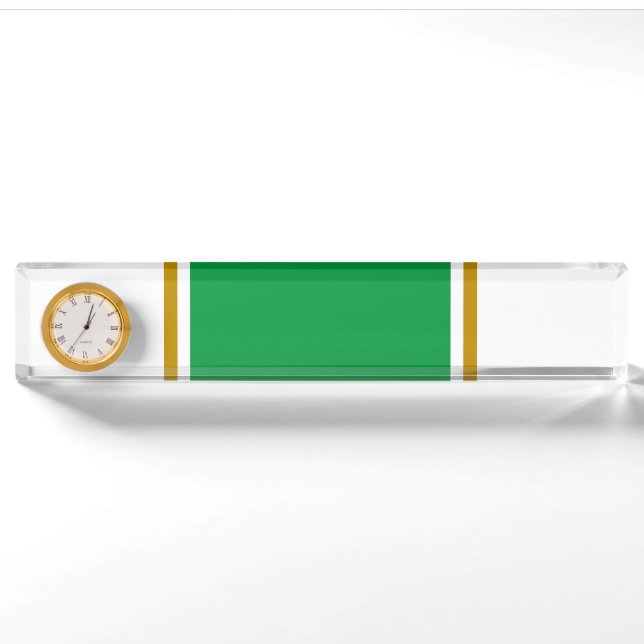 Wide Kelly Green Brown White Racing Stripes Uhr Namensplakette (Vorderseite)