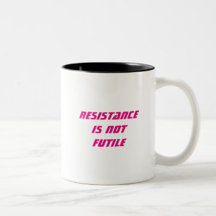 Widerstand ist nicht zwecklos/wird nicht zugeordne zweifarbige tasse