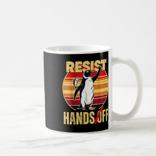 Widerstand Pinguin-Hände aus Protest Kaffeetasse