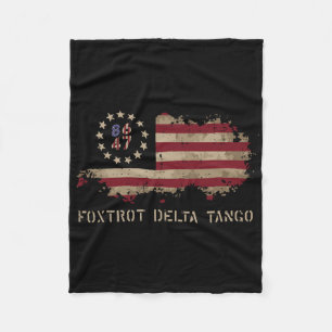 Widerstehe 8647 Foxtrot Delta Tango USA-Flagge Pro Fleecedecke
