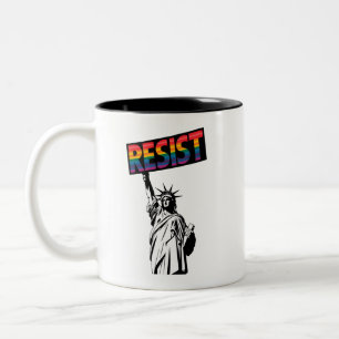 Widerstehe Statue der Freiheit Feministisches Gesc Zweifarbige Tasse