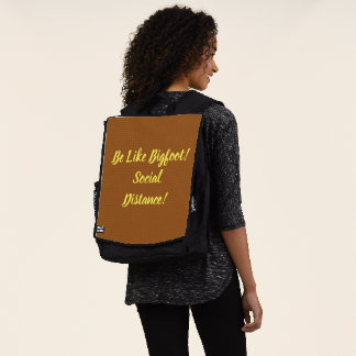 Wie Bigfoot und soziale Distanz Rucksack