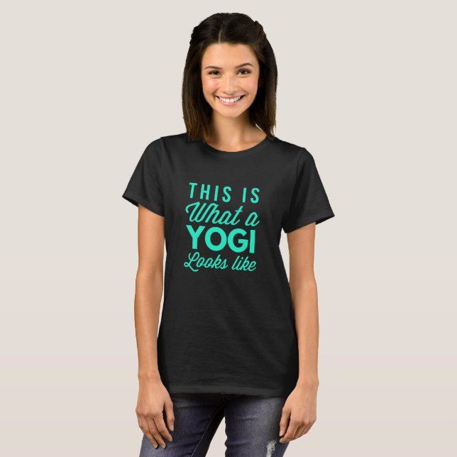 Wie dieses ist, ein welcher Yogi aussieht T-Shirt (Vorne ganz)